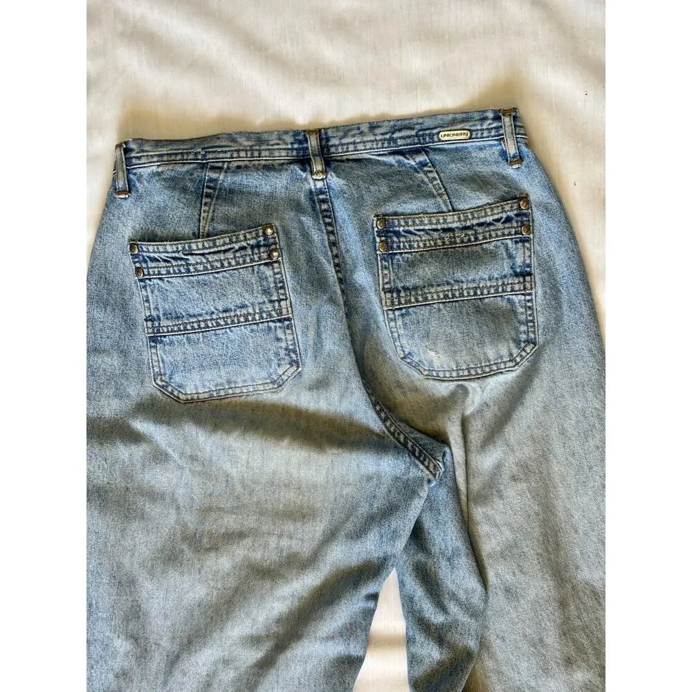 Vintage 1990s Unionbay Blue Denim Jeans Size 7 Mid rise Loose Fit Light Wash